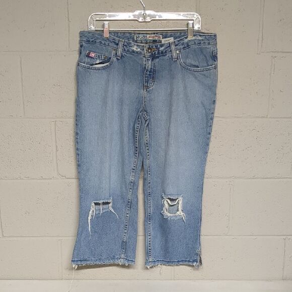 Y2K 90's MUDD Distressed Denim Capris Cropped Jeans Juniors Size 13, Skatergirl - Picture 1 of 5